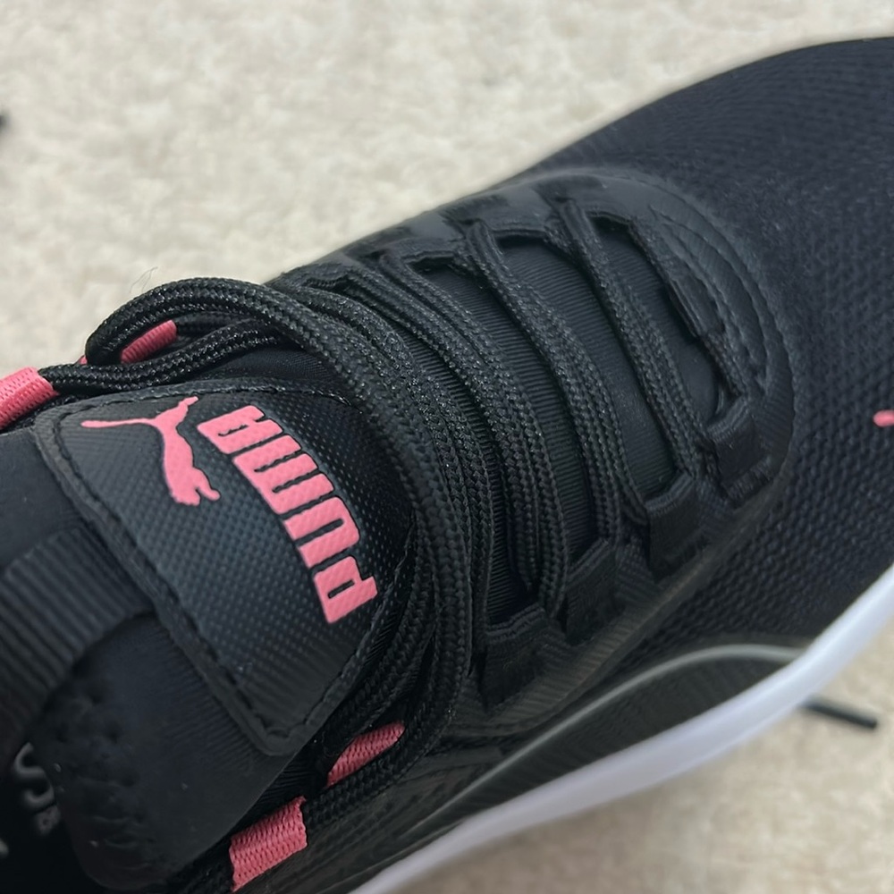 Puma Shoes - Picture 10 of 11